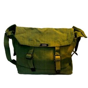 Landor Army Style Knapsack Shoulder Strap Buckle Closure Straps